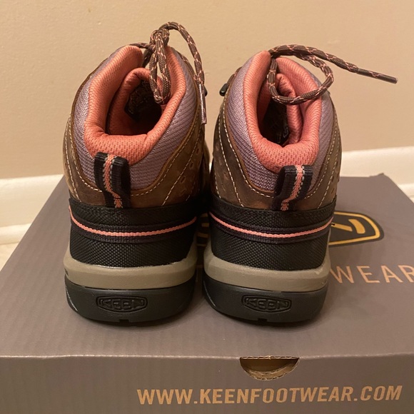 Brand new NWT Women’s Keen Utility Boots Size 9 - Picture 4 of 7